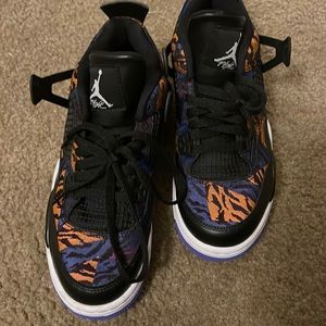 Kid’s Jordan’s size 6.5 item in great condition ❌❌❌ Sold do not buy!!!!!!!